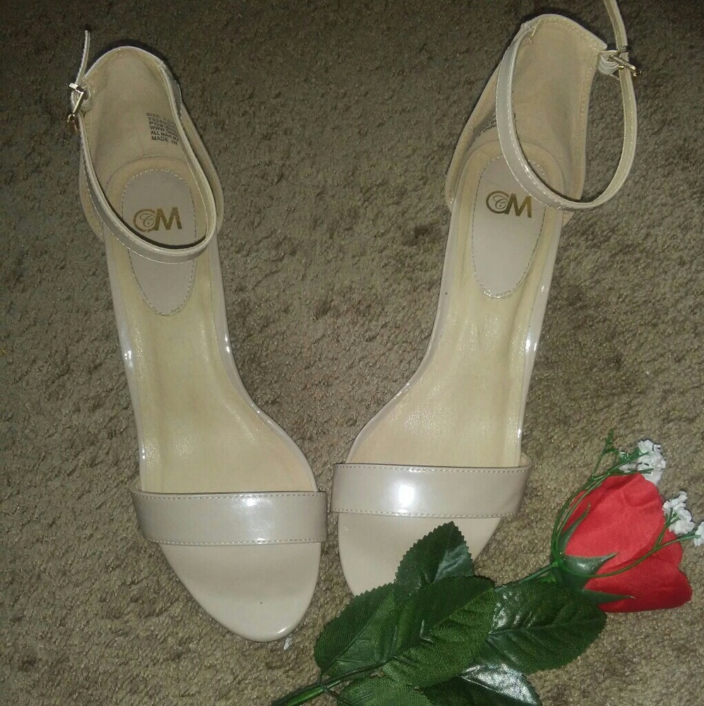 Nude heels
